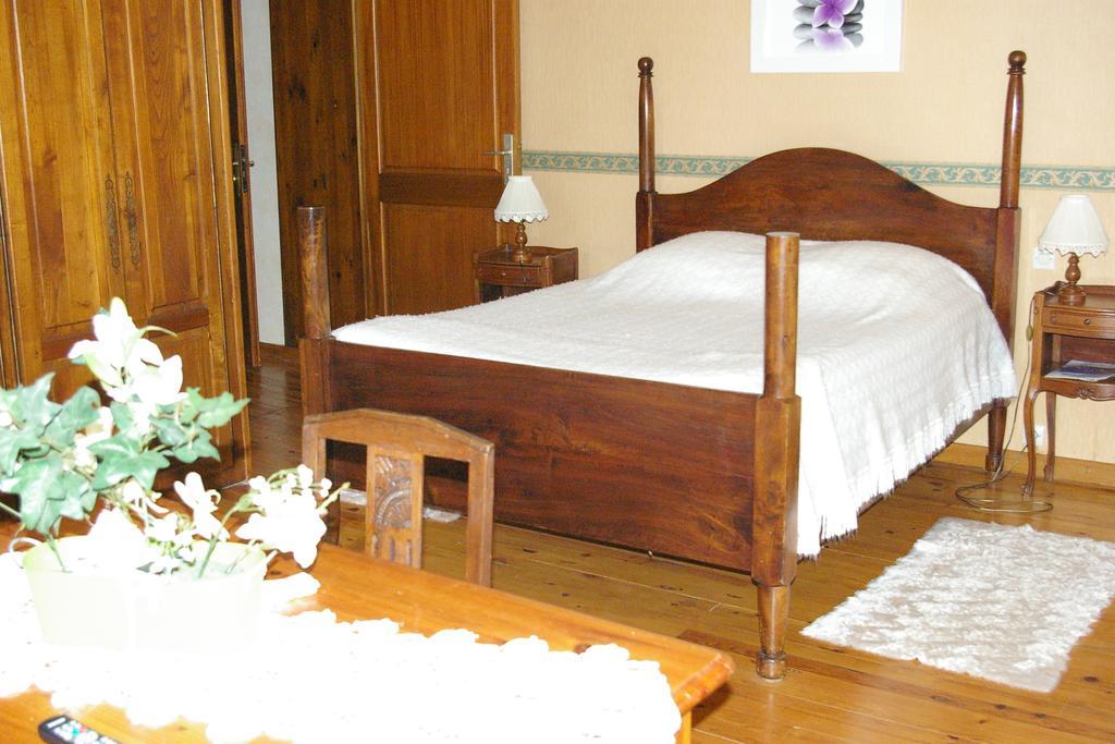 Chambres D'Hotes Du Maine Lalinde Rum bild